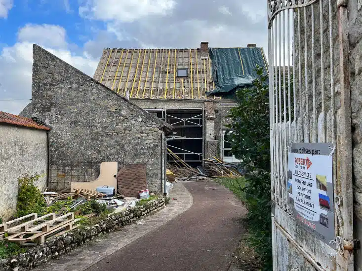 Rénovation de la toiture d’une maison ancienne — travaux de couverture proposés au Kremlin-Bicêtre